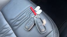 Nissan Juke 1.0 DiG-T 114 Tekna 5dr Petrol Hatchback